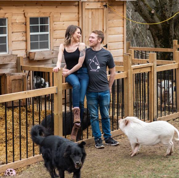 Meet your Posher, Amber - Picture 1 of 1